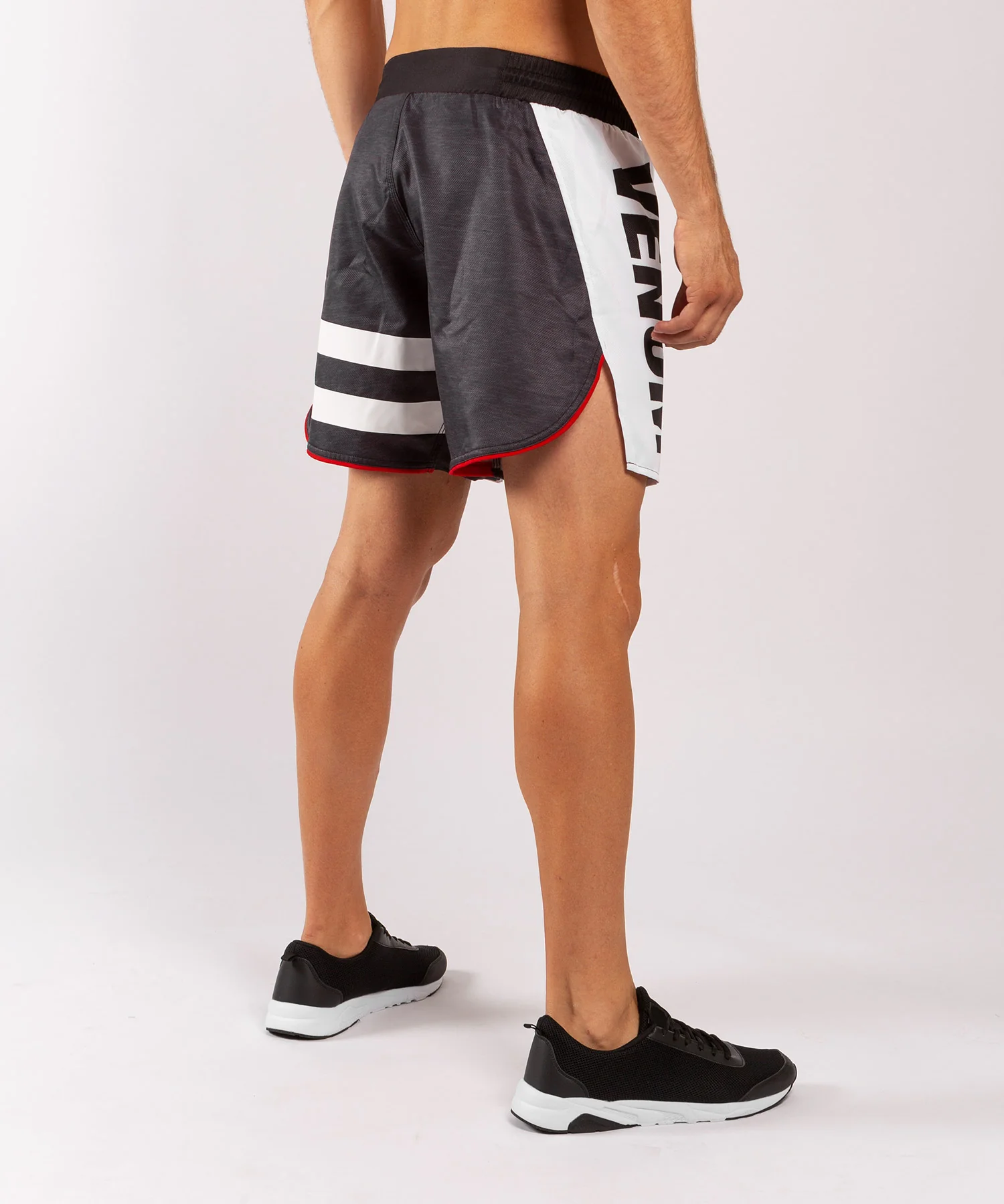 Venum Bandit Fightshort - Black/Grey - Image 5