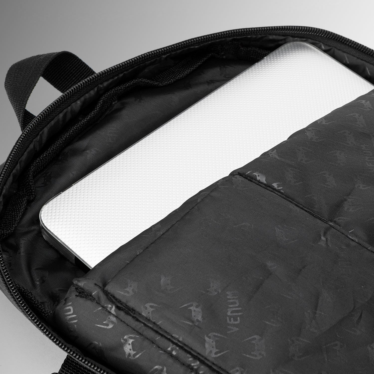 Venum Challenger Pro Evo BackPack - Khaki/black - Image 8