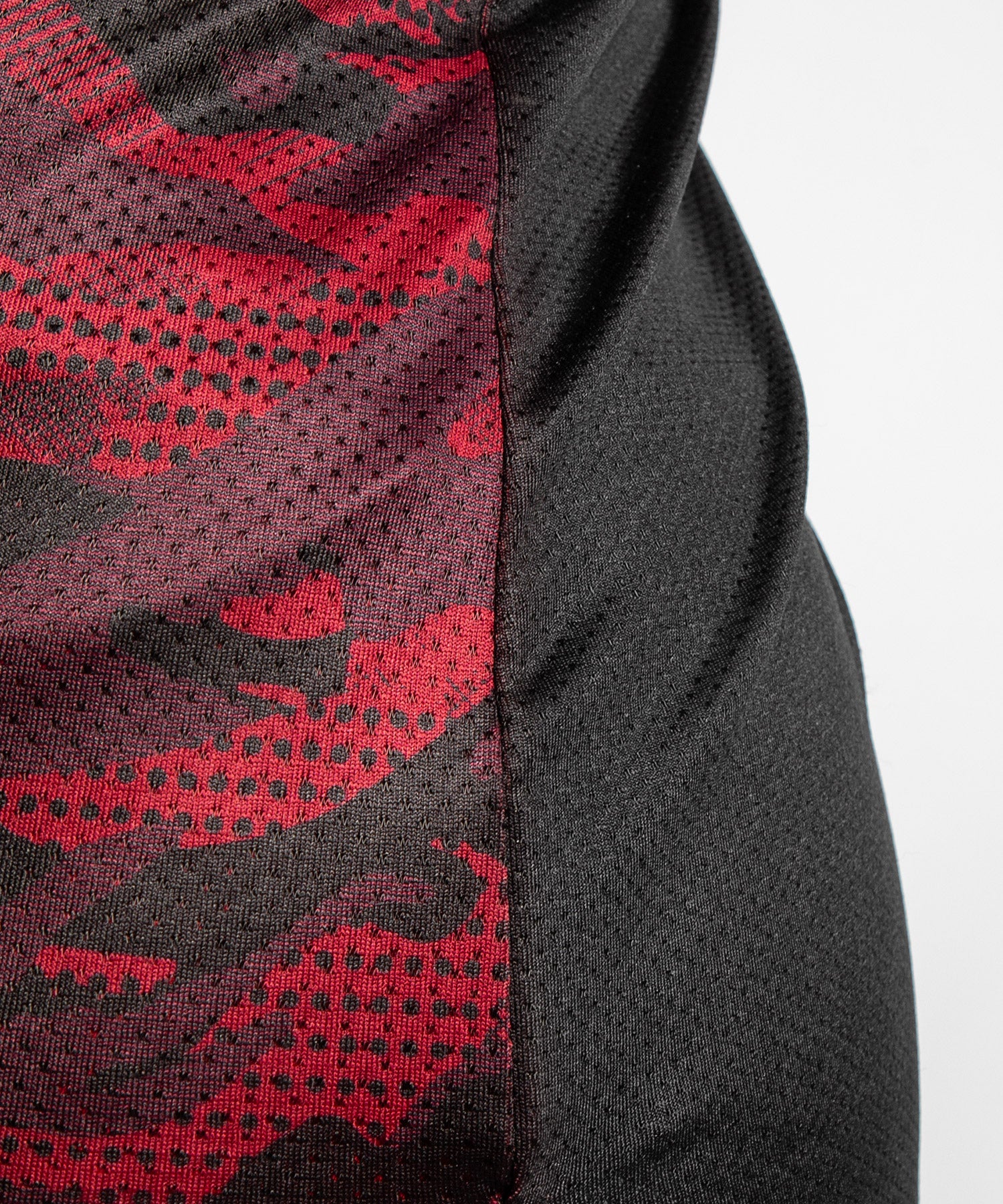 Venum Defender Tank Top - Black/Red - Image 8