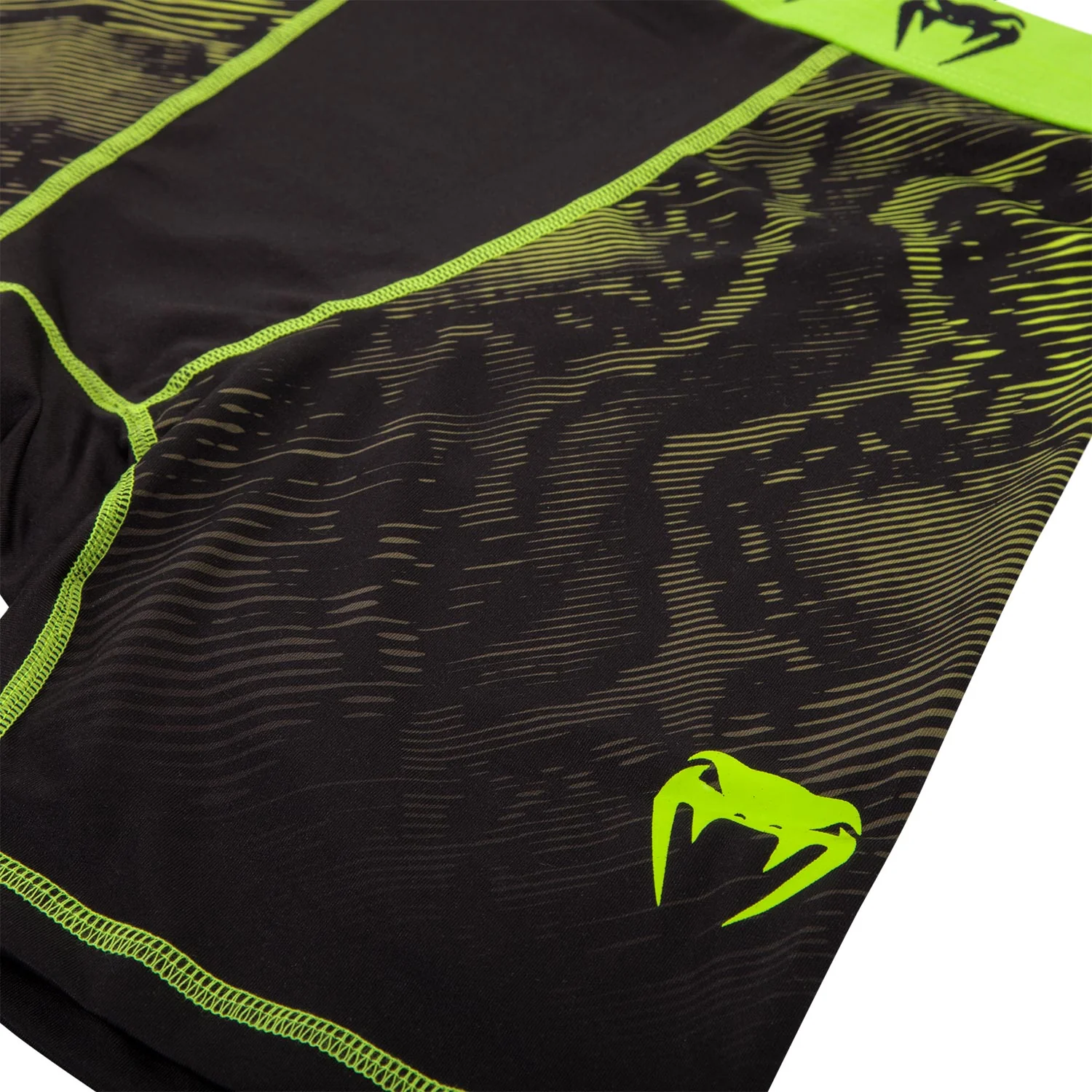 Venum Fusion Compression Shorts - Black/Yellow - Image 7