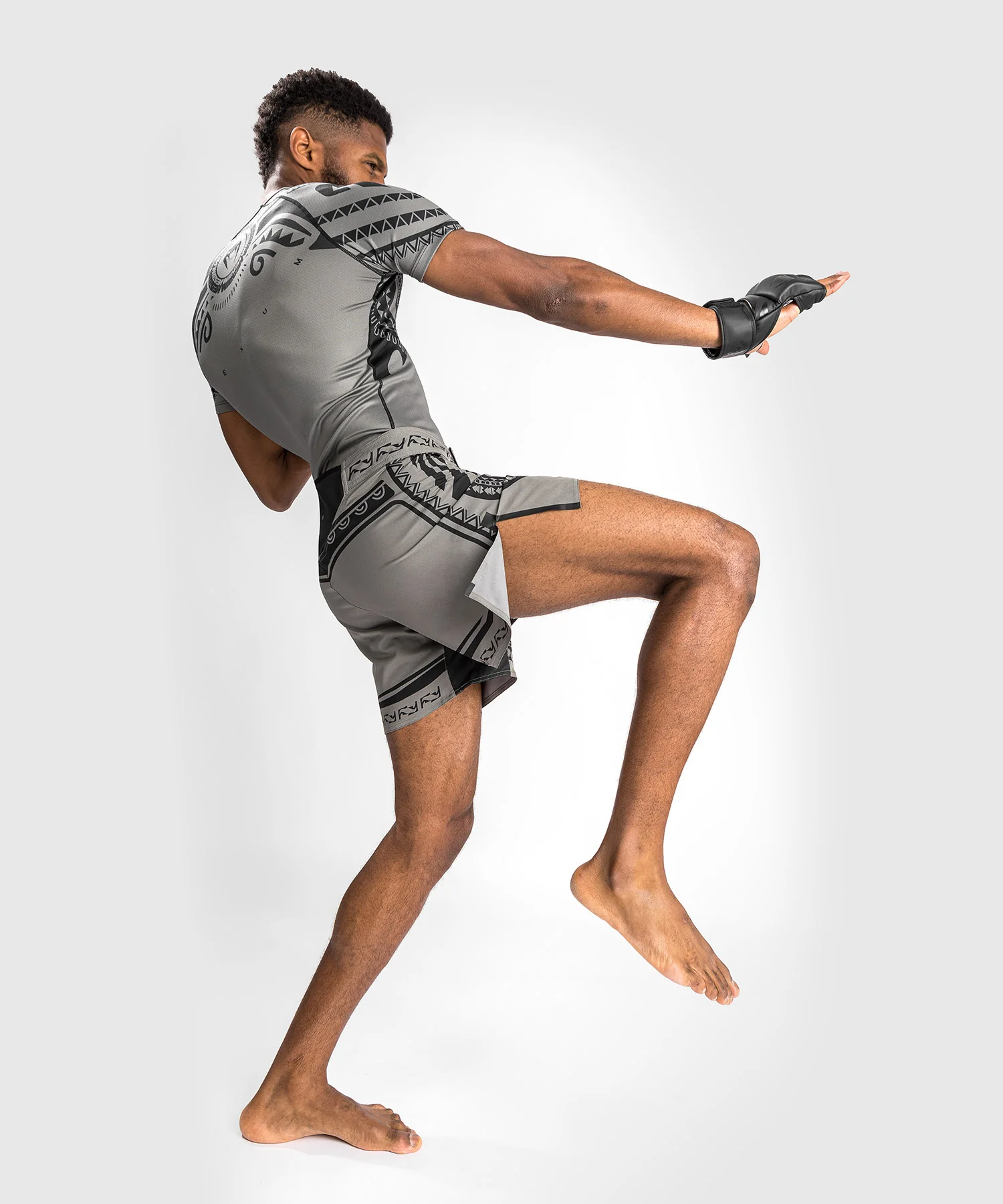 Venum Nakahi Fightshort - Grey - Image 7