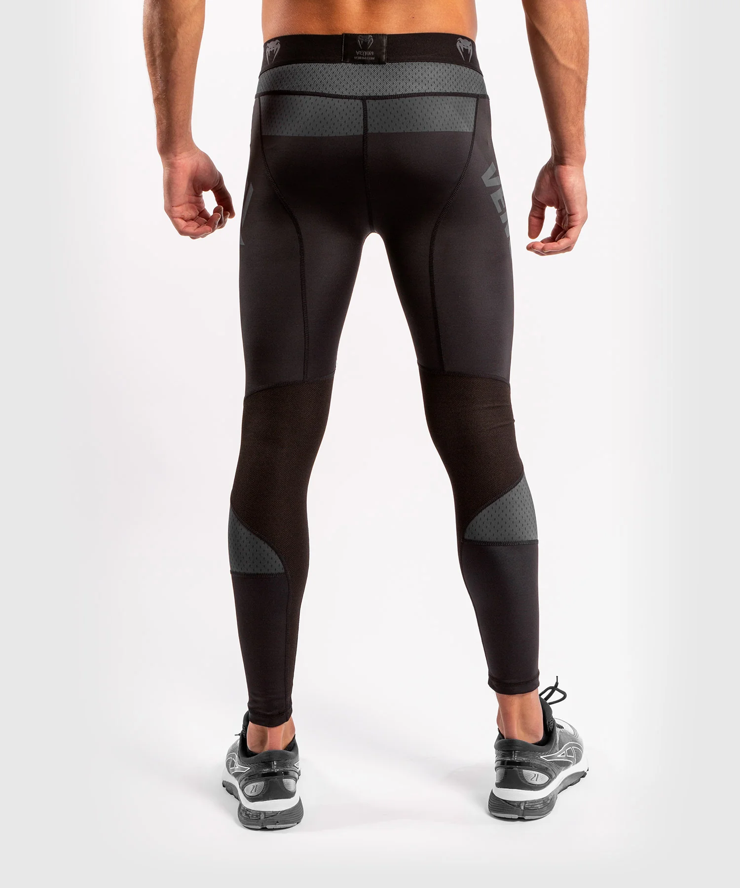 Venum ONE FC Impact Compression Tights - Black/Black - Image 4