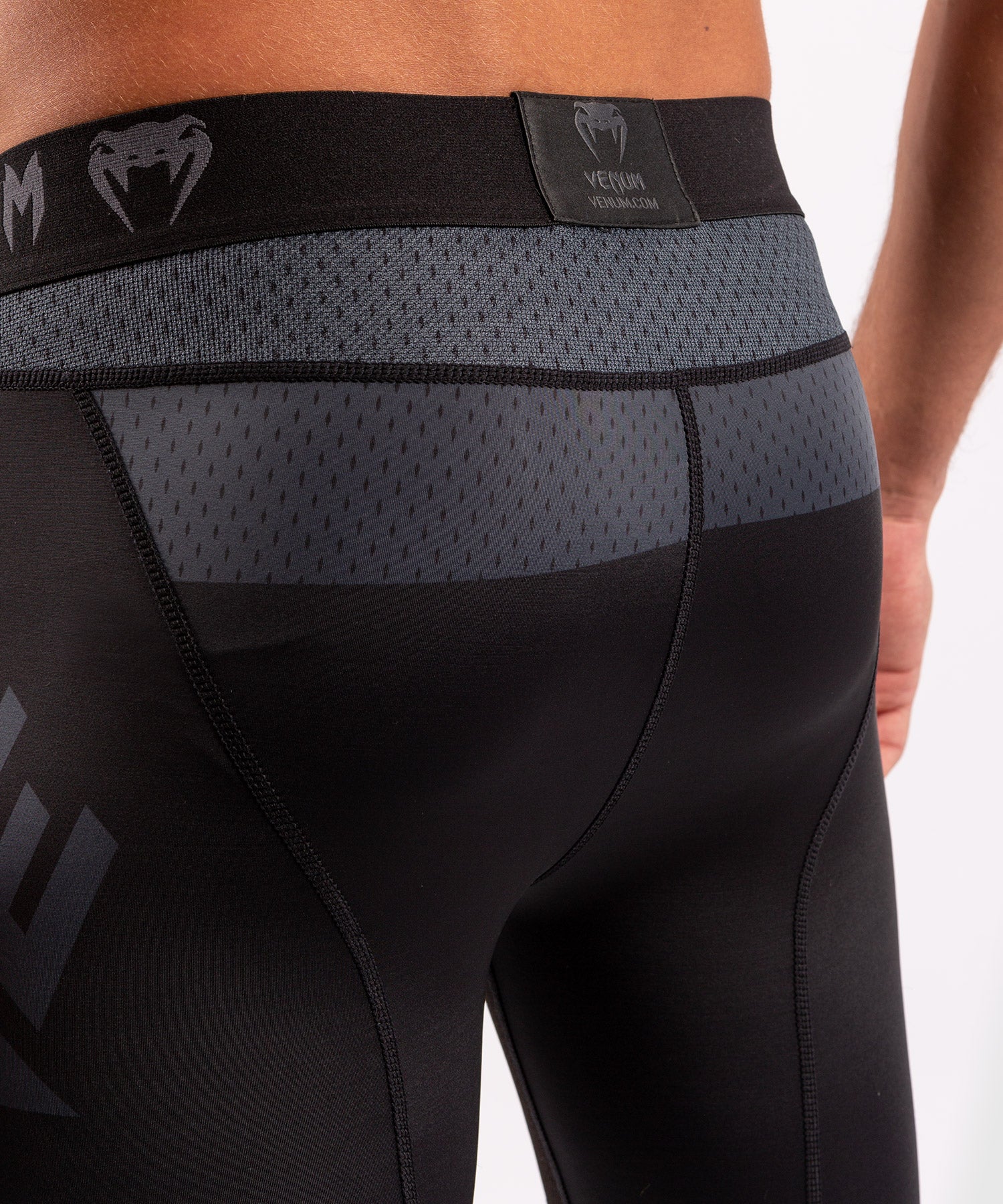 Venum ONE FC Impact Compression Tights - Black/Black - Image 7