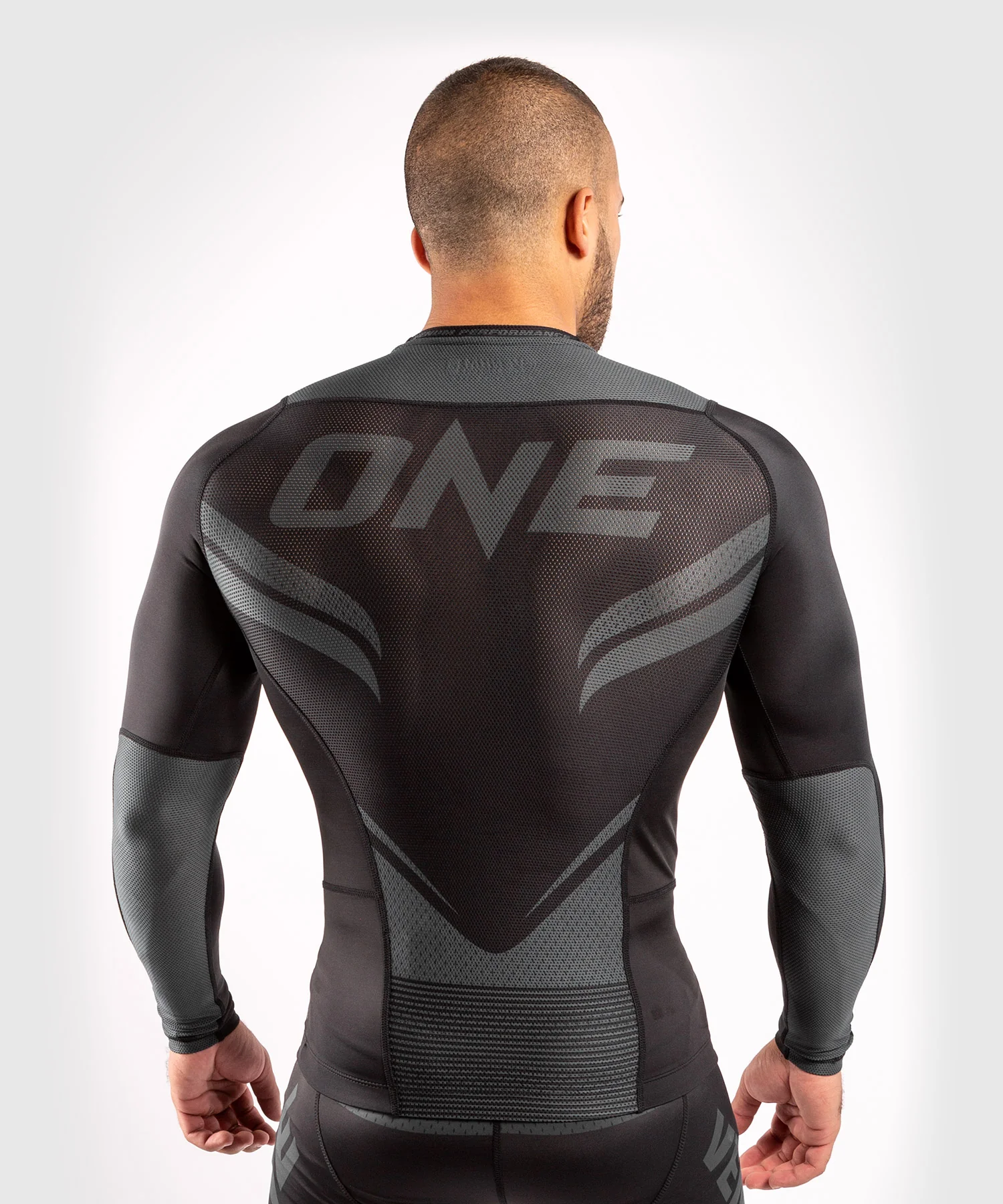 Venum ONE FC Impact Rashguard - long sleeves - Black/Black - Image 2