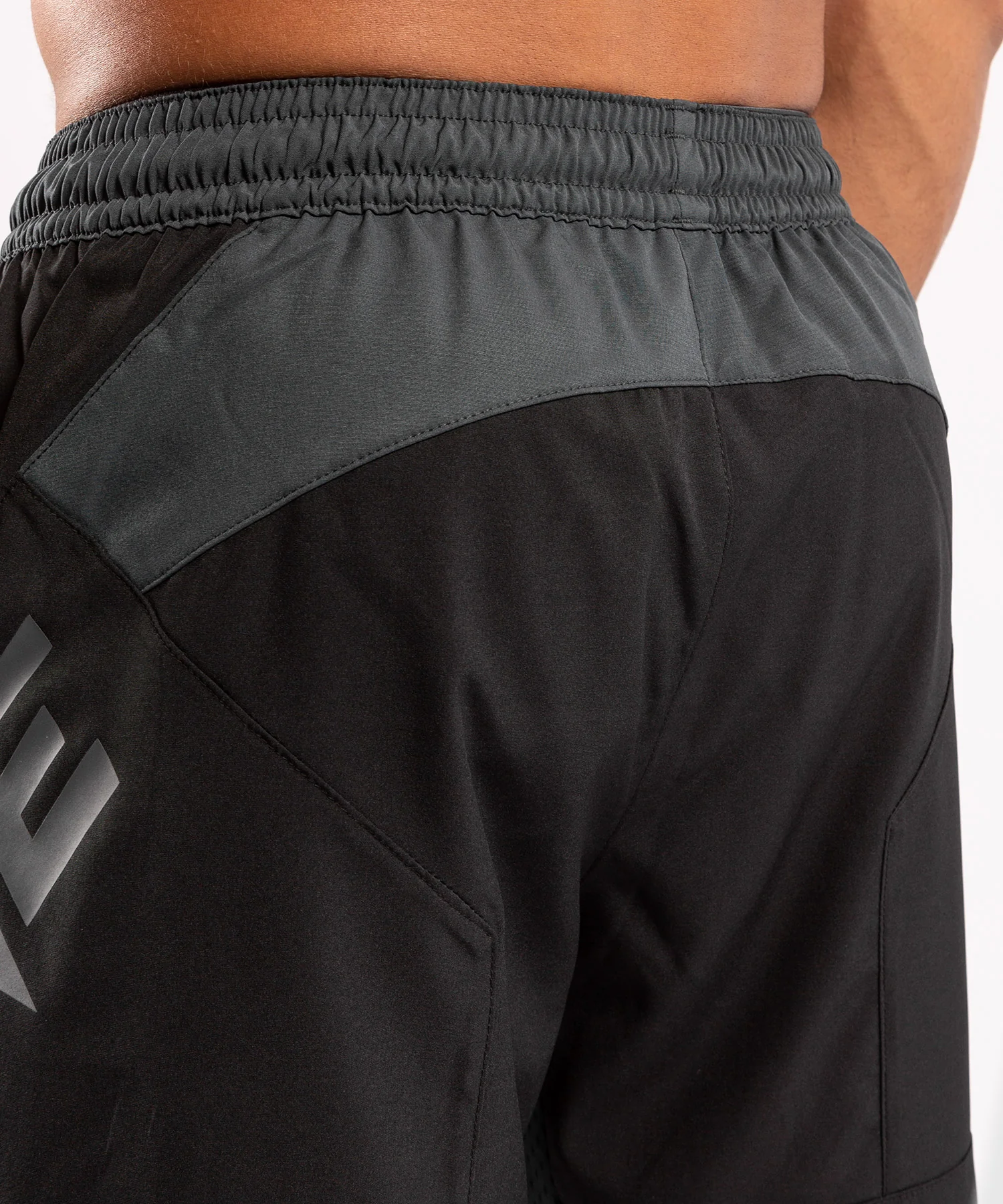 Venum ONE FC Impact Training shorts - Black/Black - Image 8