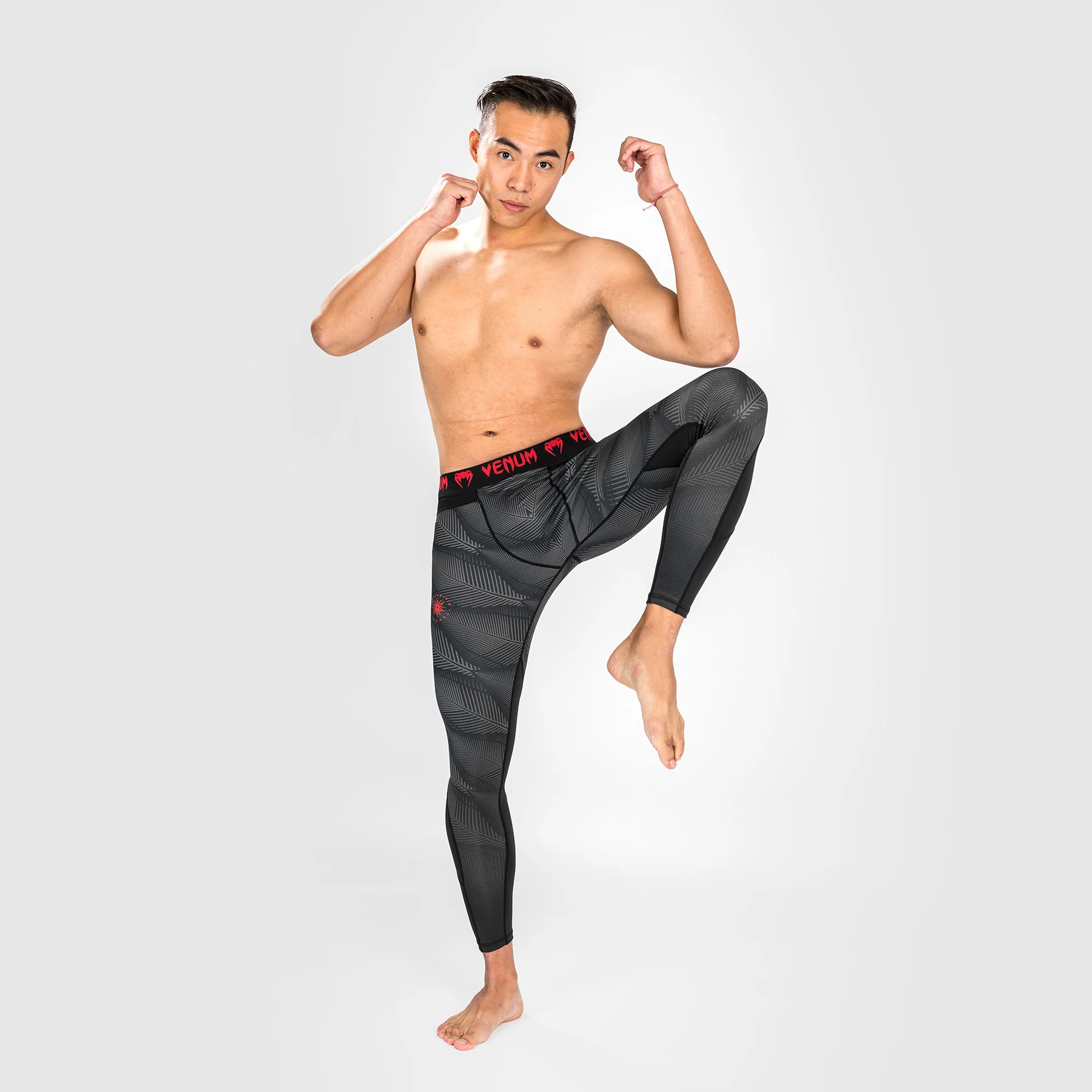 Venum Phantom Spats - Black/Red - Image 2