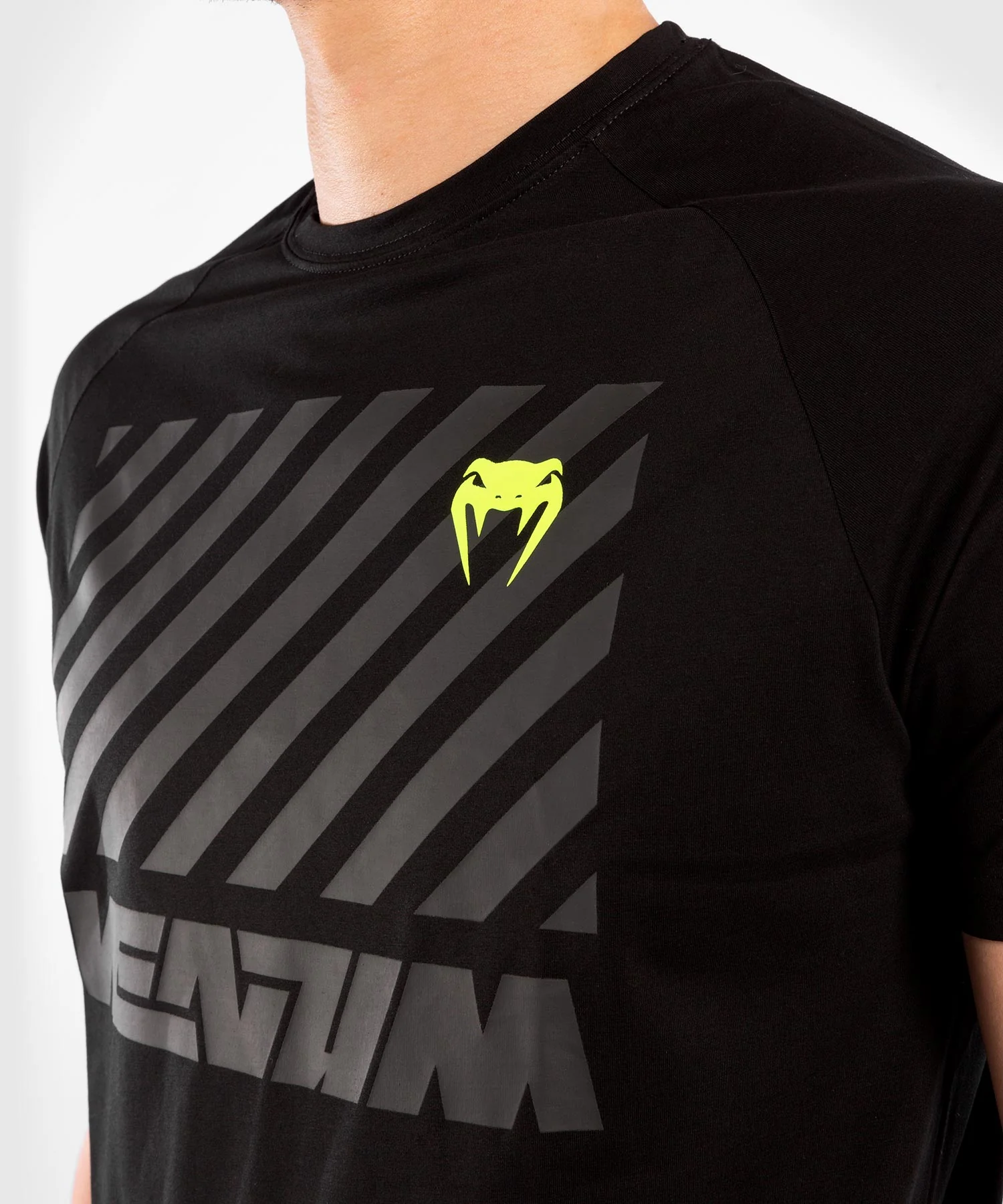 Venum Stripes T-shirt - Black - Image 4