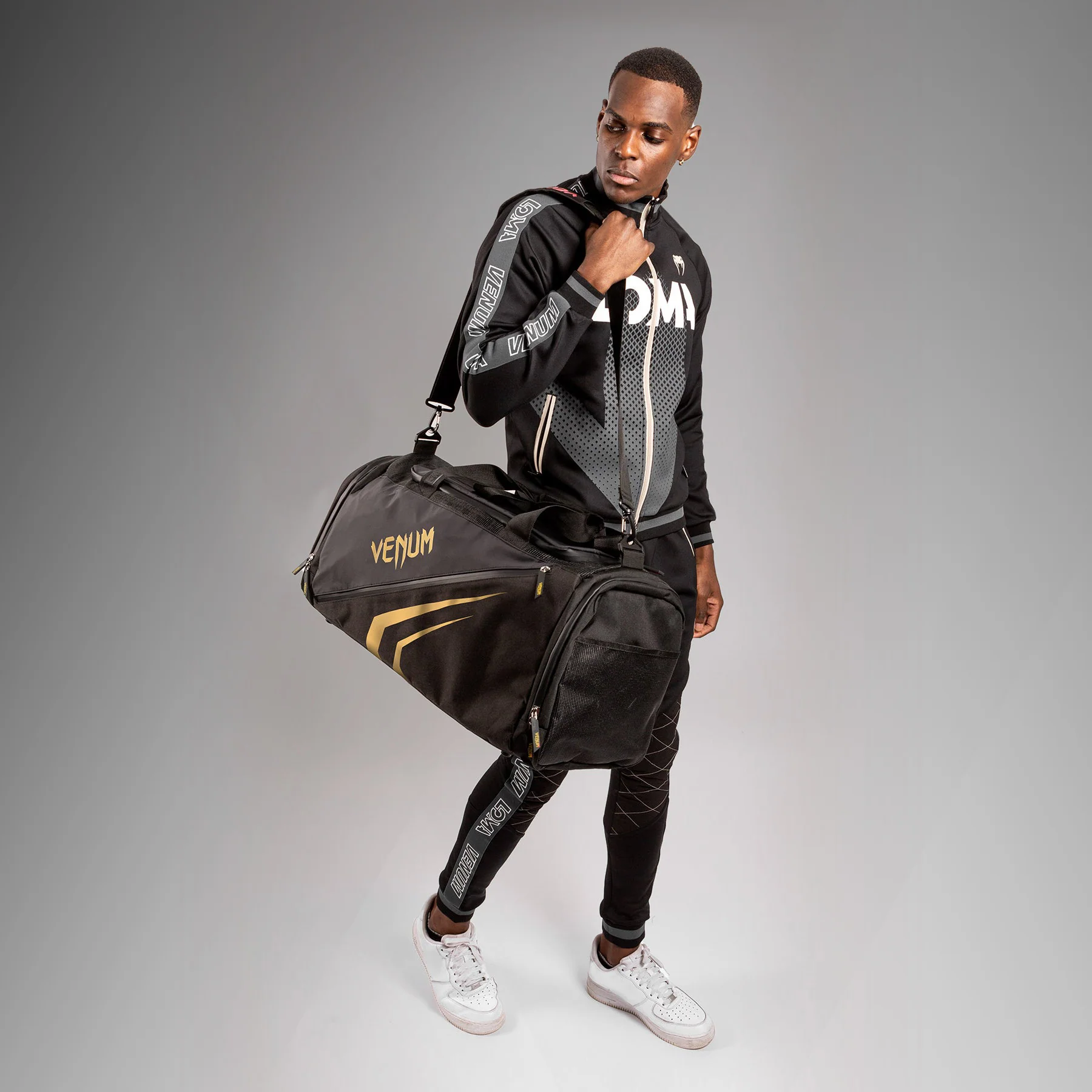 Venum Trainer Lite Evo Sports Bags - Image 9