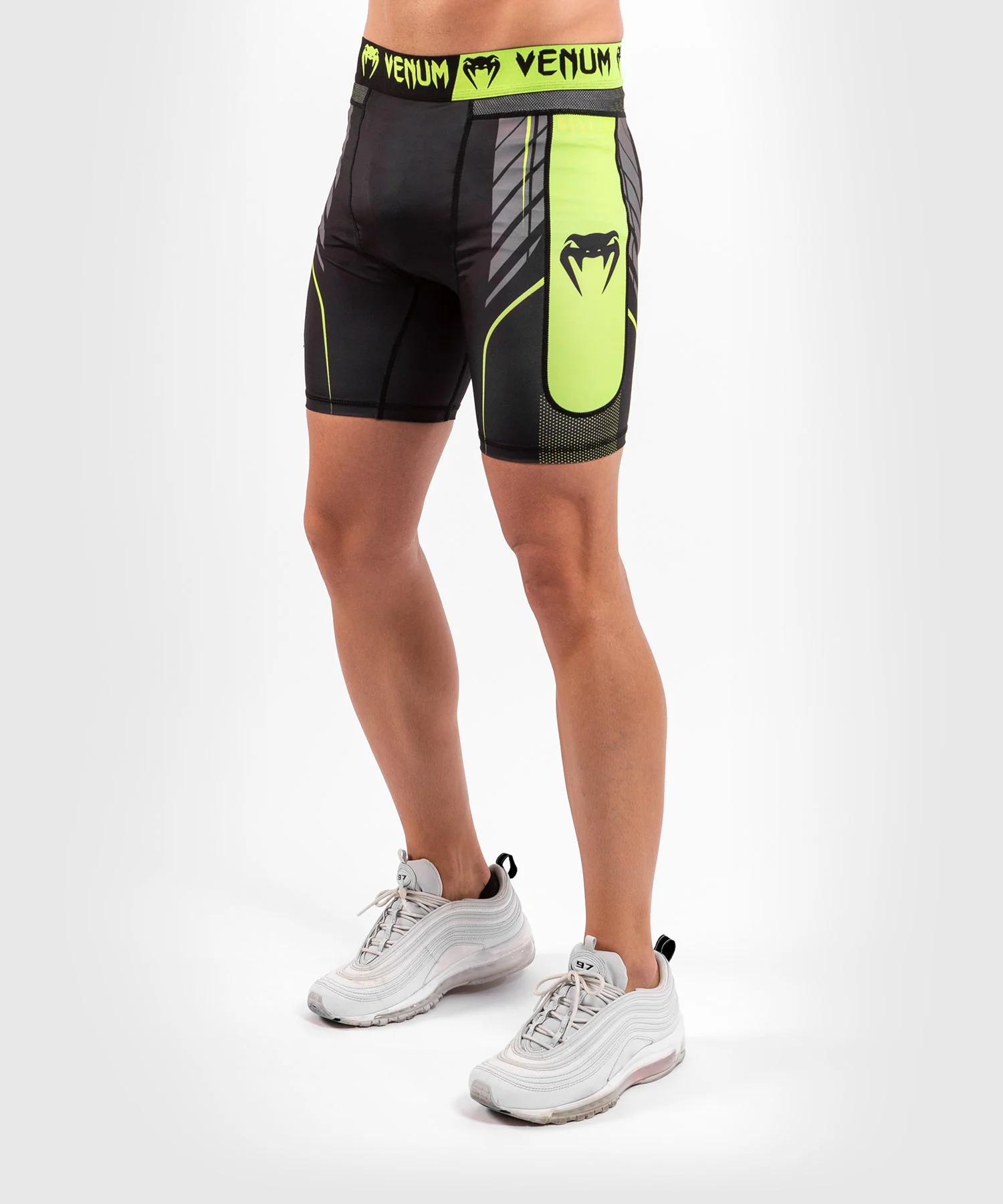 Venum Training Camp 3.0 Compression Shorts - Image 3