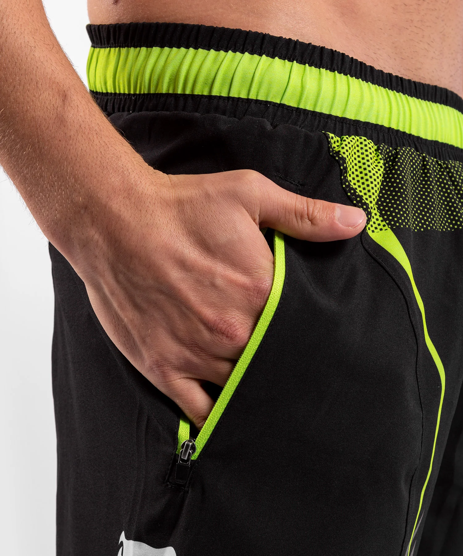 Venum Training Camp 3.0 Training Shorts - Image 5
