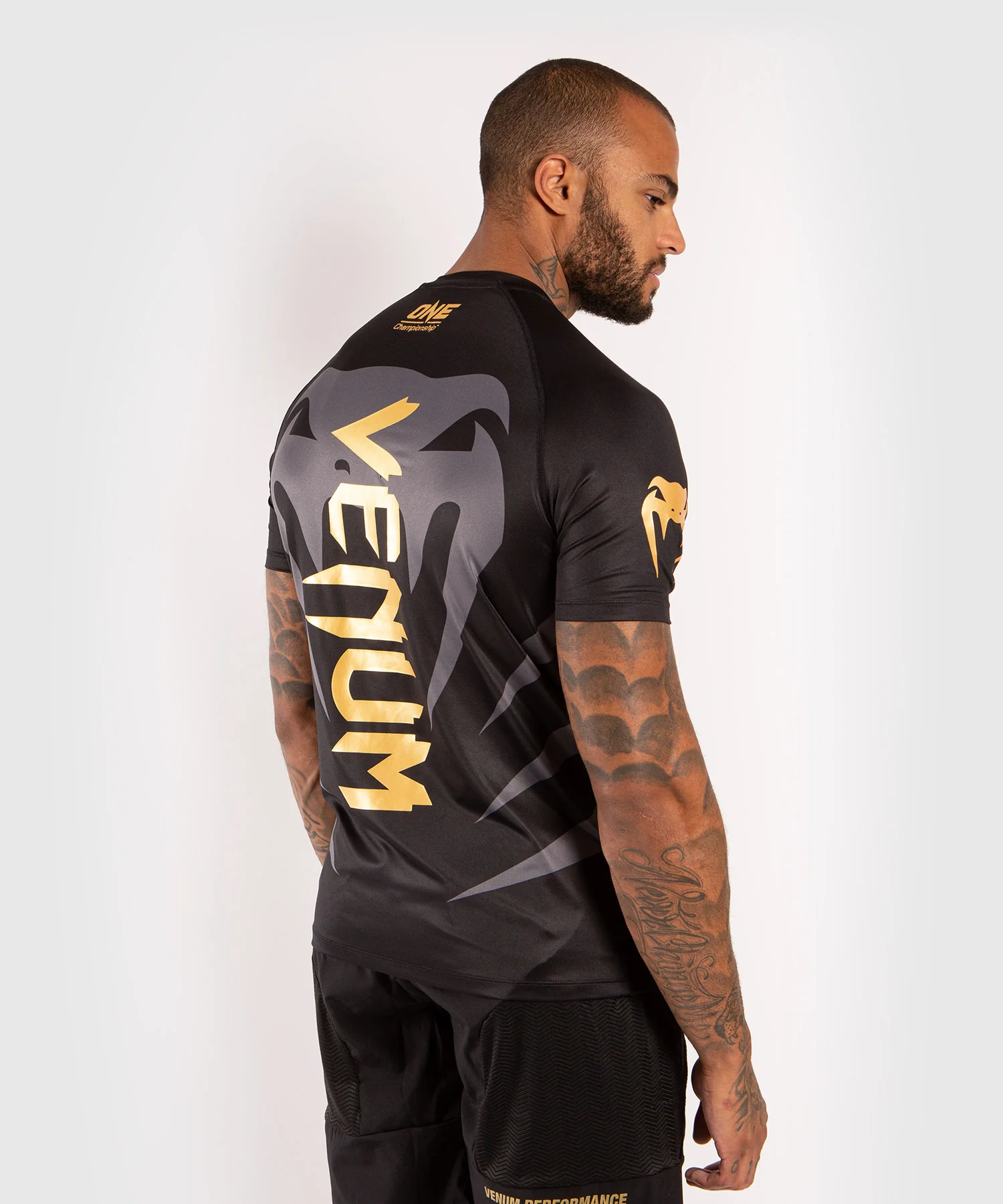 Venum x ONE FC Dry Tech T-shirt - Black/Gold - Image 3