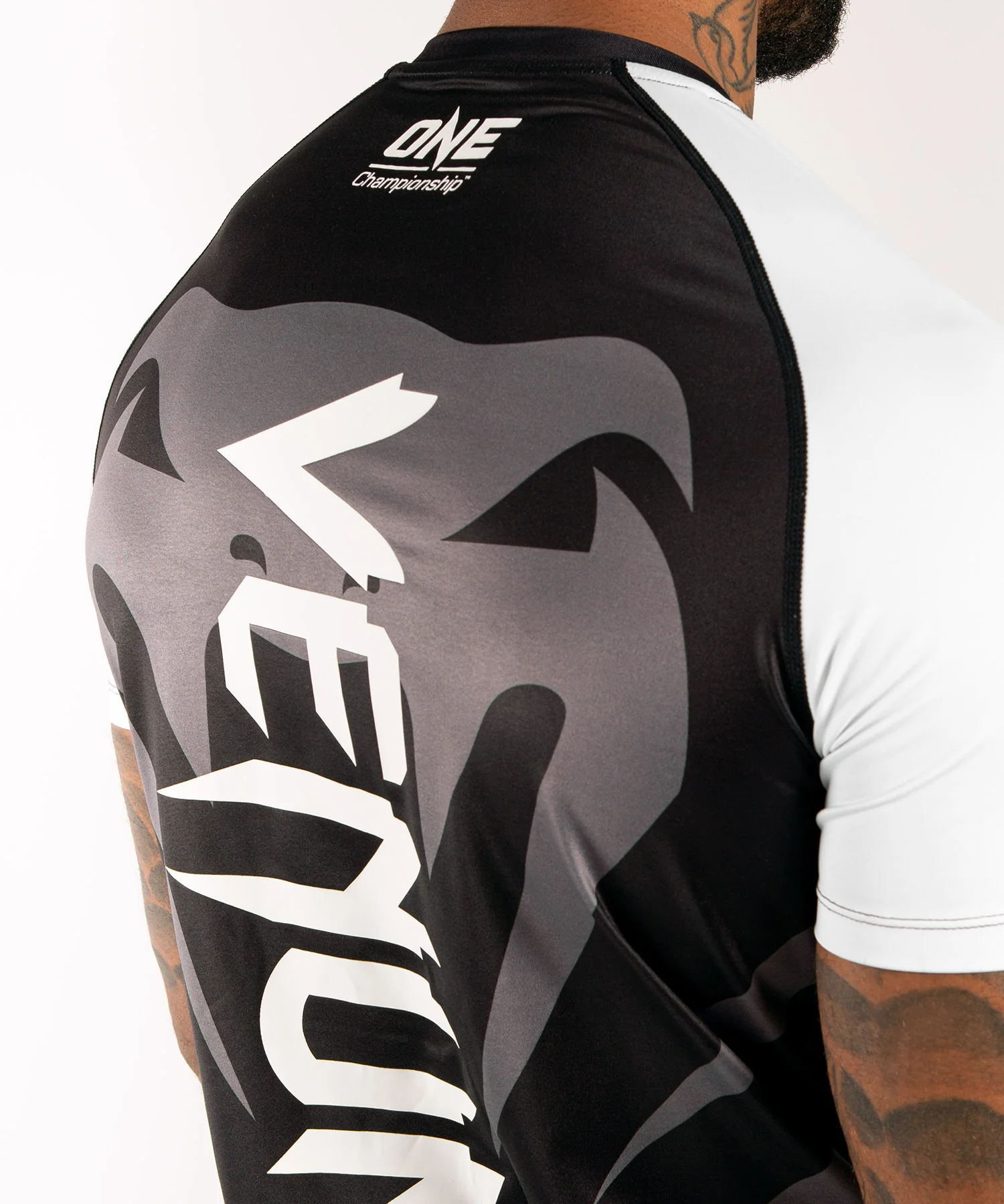 Venum x ONE FC Dry Tech T-shirt - White/Black - Image 6